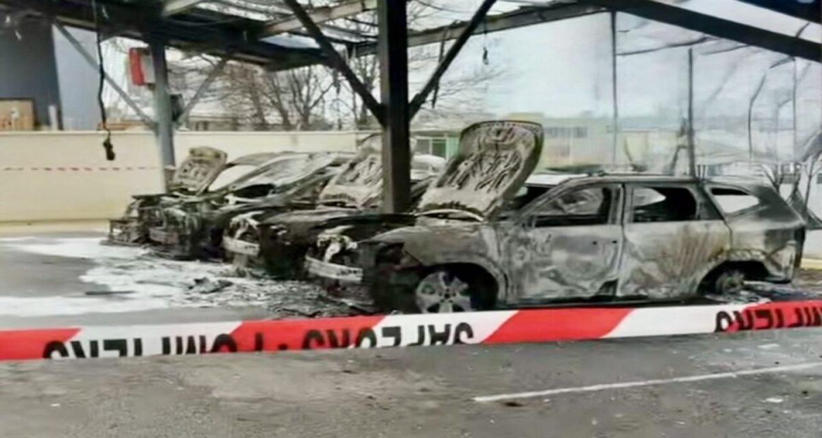 Quatre voitures brûlées dans un acte criminel ciblé : le GSRI dénonce une intimidation qui dépasse l'entendement