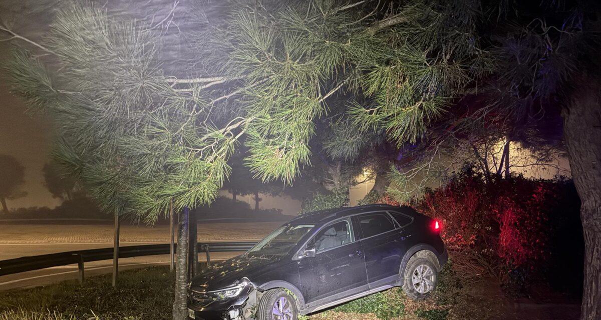 Il fuit un contrôle routier à 180 km/h, percute un arbre et laisse vodka et drogue derrière lui : sa cavale finit devant le juge