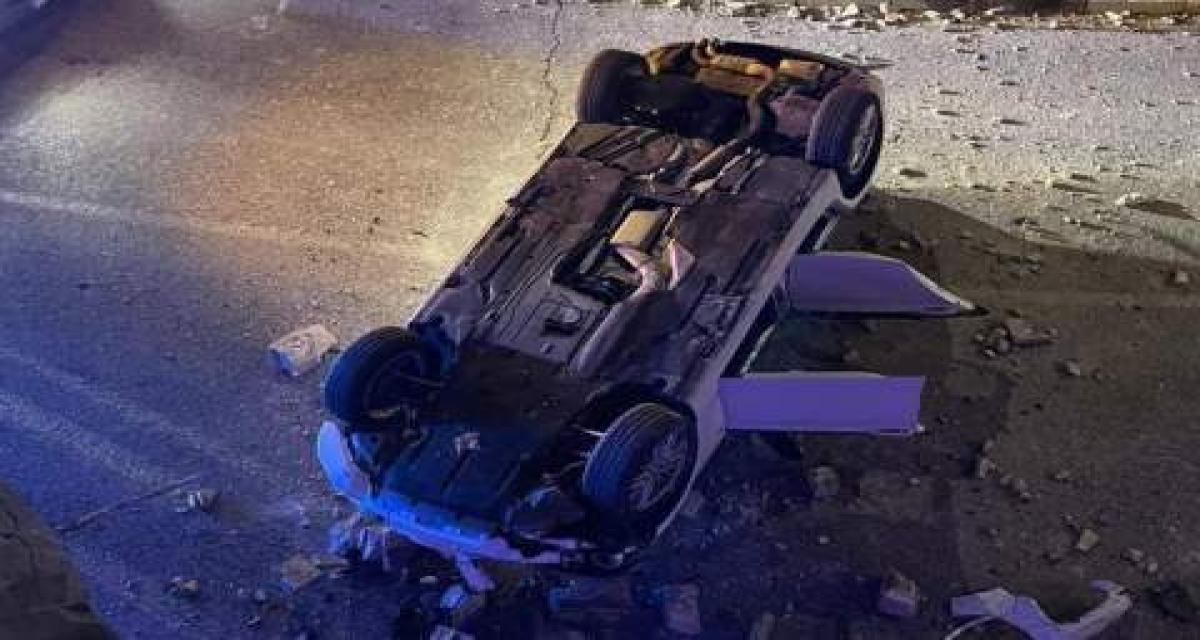 Un conducteur sous drogue et alcool percute un piéton avant de tomber d'un pont dans un accident spectaculaire