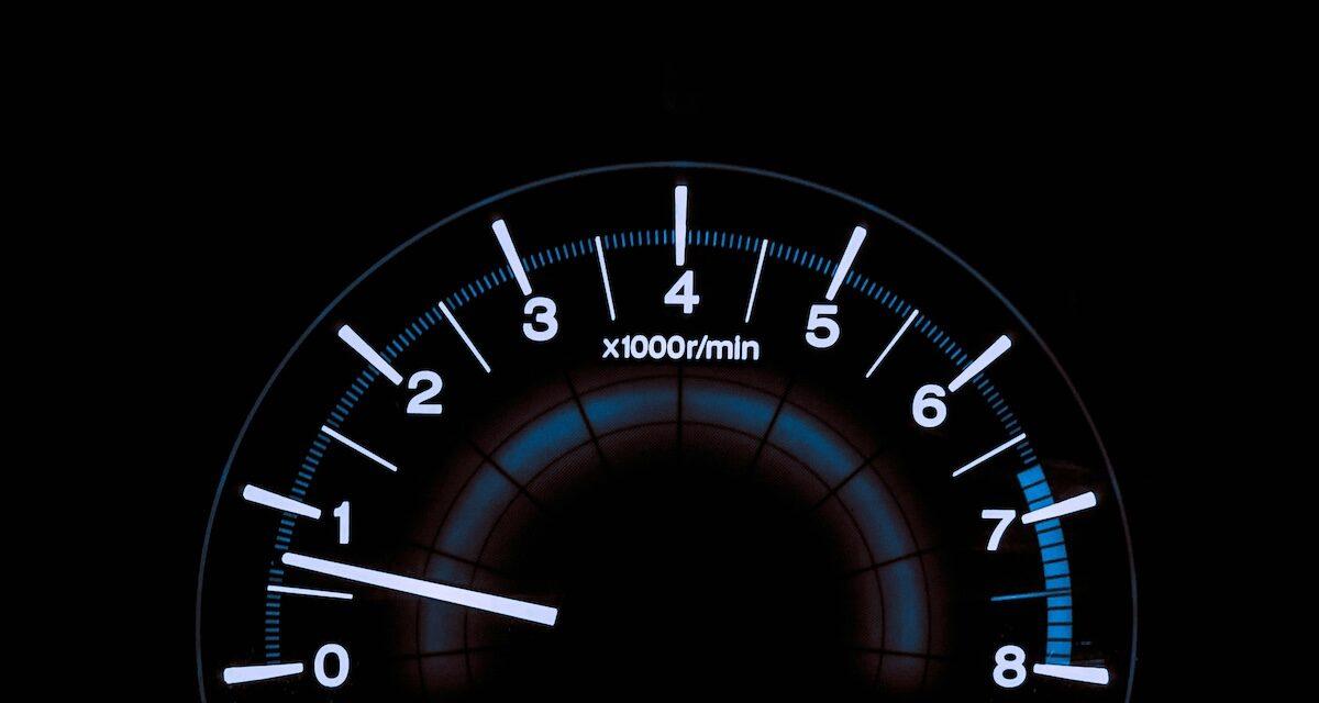 Il avait le pied trop lourd : à Noël, il s'offre un joli cadeau esprit circuit !