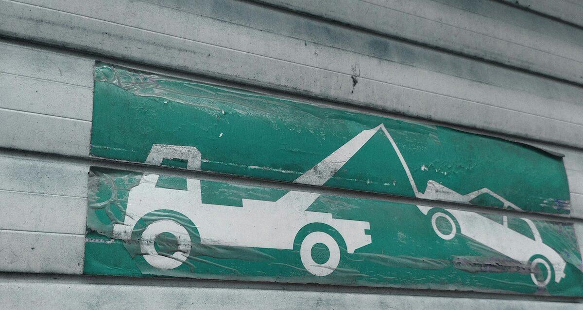 Négligence dangereuse : un dépanneur interpellé après avoir emporté une voiture avec un enfant à l'intérieur