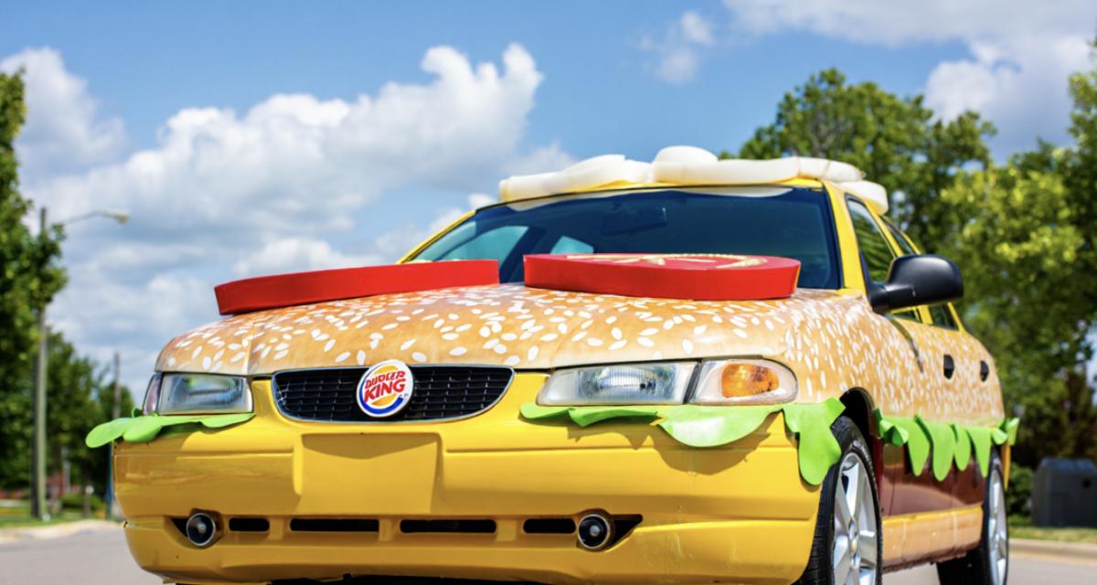 Une voiture hamburger arpente les rues de ce département pour les 10 ans de Burger King