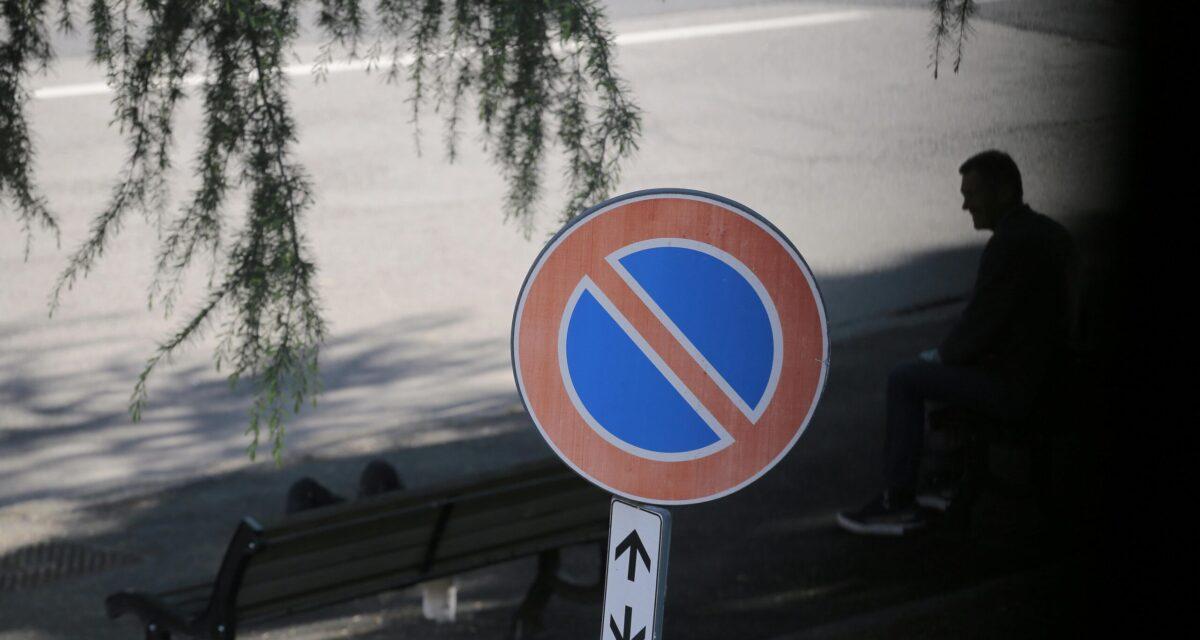 Il dénonce des conducteurs mal garés... sans imaginer que son propre geste allait se retourner contre lui