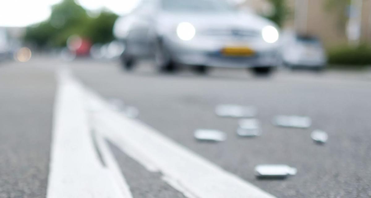 Contrôlé pour un éclairage défaillant, les gendarmes font une découverte surprenante dans la voiture