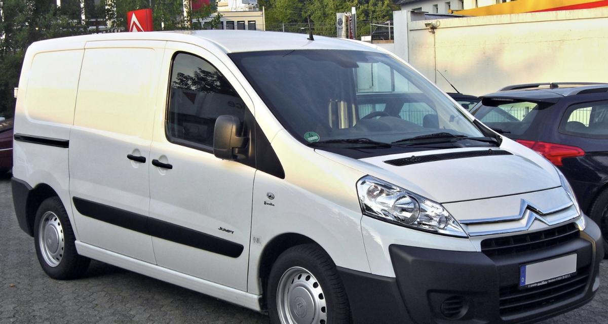 Contrôlé avec une fausse plaque d'immatriculation, il tente une explication qui ne tient pas la route au tribunal