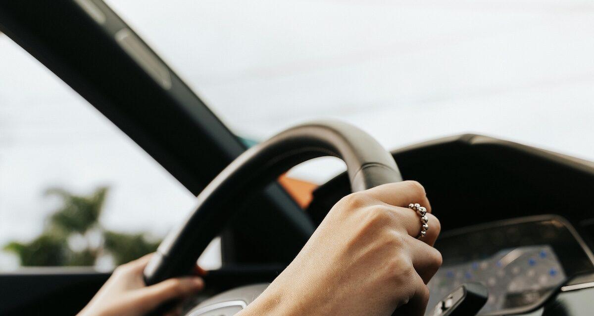 Positive à la cocaïne et au cannabis, elle conduisait avec ses deux jeunes enfants à l'arrière !