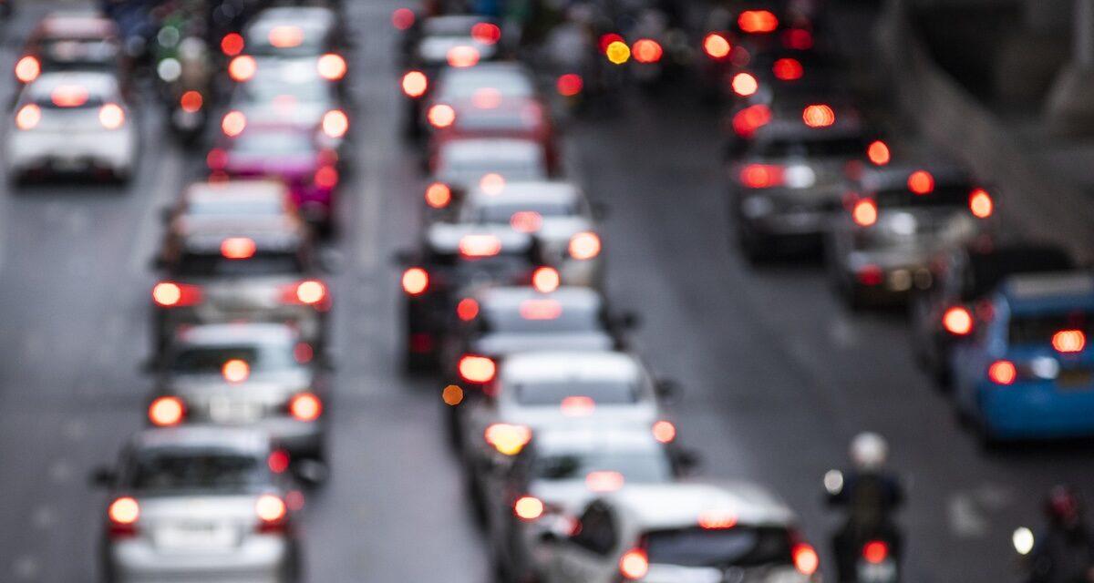 Week-end de chassé-croisé en France : après un samedi sous tension, vers dimanche plus calme sur les routes ?