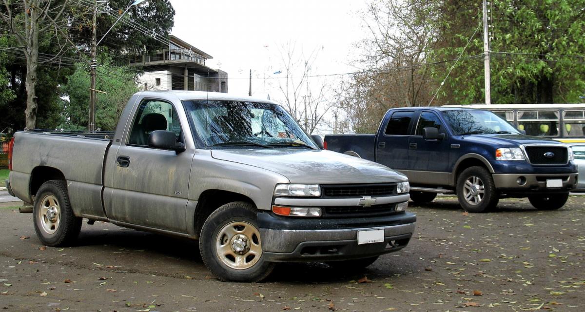Pick-up en piteuse état : des internautes cotisent pour qu'il arrête de conduire