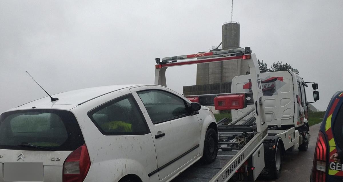 Interpellé avec plus de 2g d'alcool dans le sang, la gendarmerie stoppe tout : « Sur la route, l'alcool n'a pas sa place »