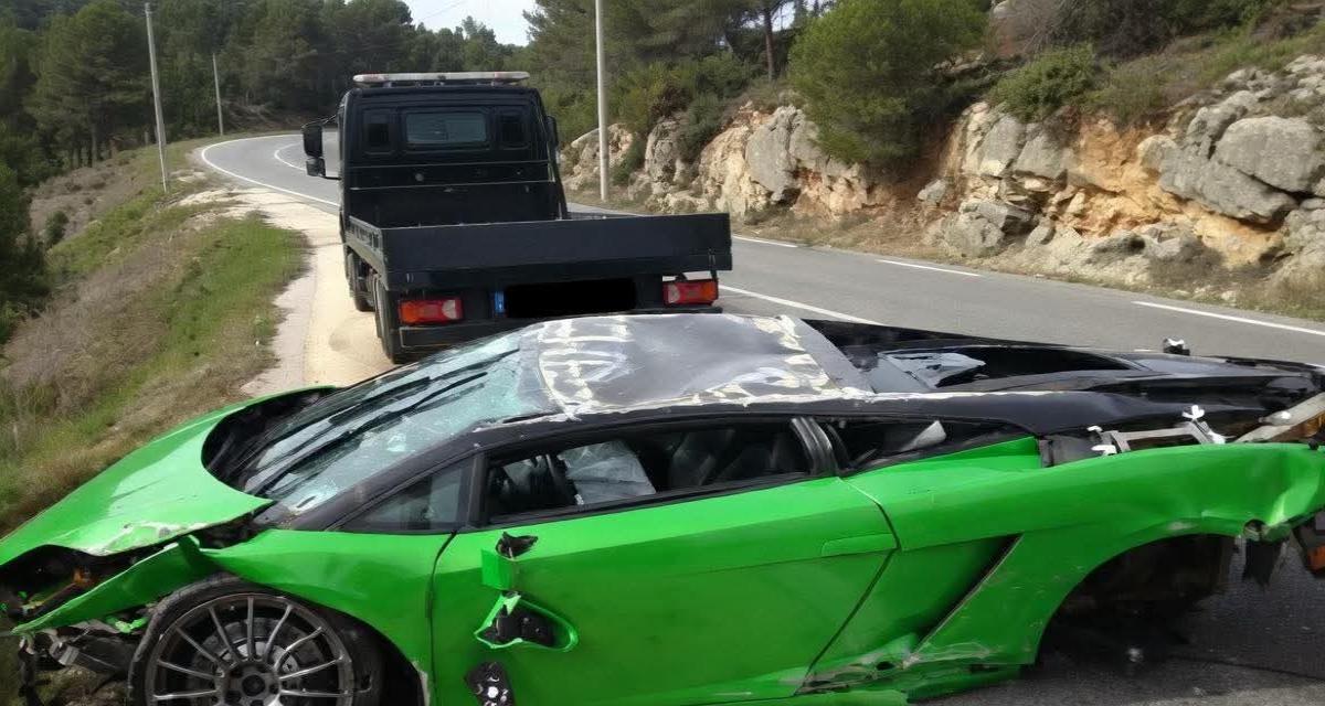 Il loue une Lamborghini pour le week-end... et finit par l'exploser en quelques secondes après une sortie de route !
