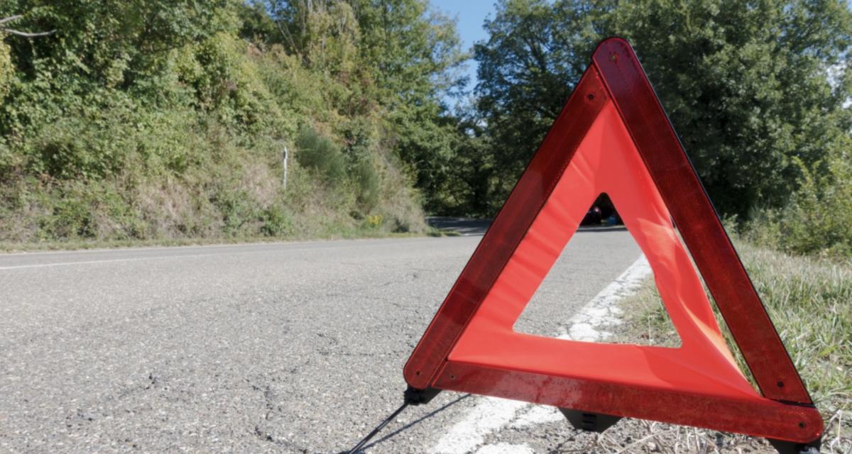 Un faux mécanicien tente d'escroquer 900¬ à une personne âgée en simulant une panne