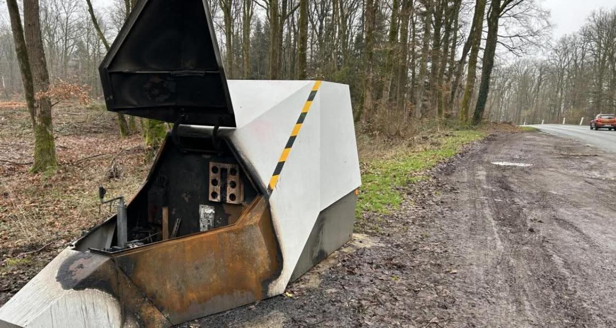 Radars de chantier vandalisés : pourquoi ces dispositifs déclenchent une vague de colère en 2026 ? Les dessous d'un phénomène en pleine expansion