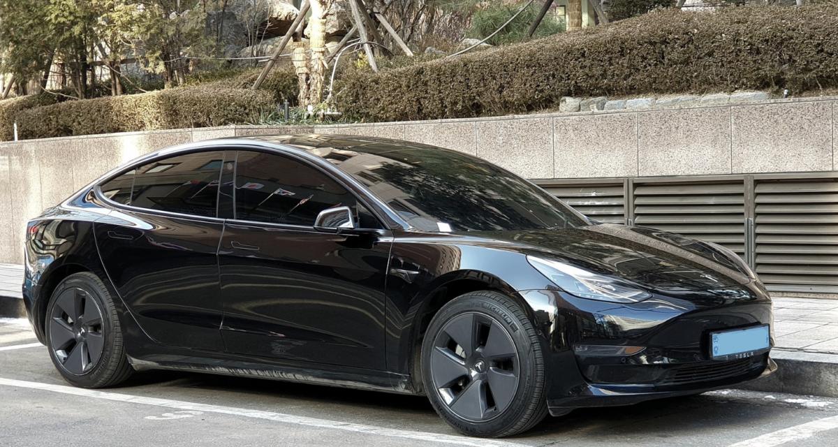 Flashé en excès de vitesse à 222 km/h en Tesla... alors qu'il allait au tribunal : sa journée vire au cauchemar