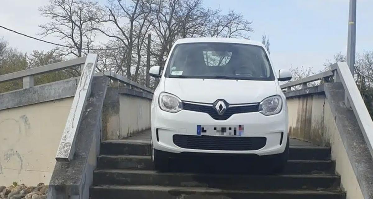 Une conductrice coincée sur une passerelle piétonne : une situation très étonnante