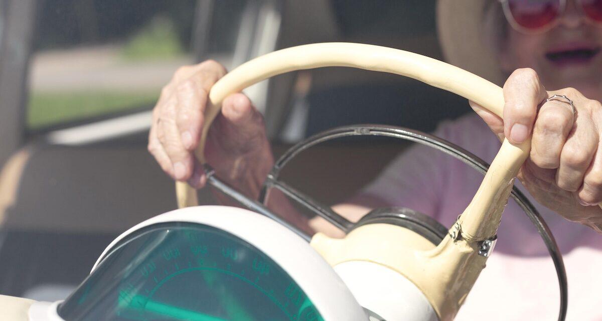 Son époux lui a donné le goût de la vitesse : une conductrice de 92 ans flashée à 228 km/h !