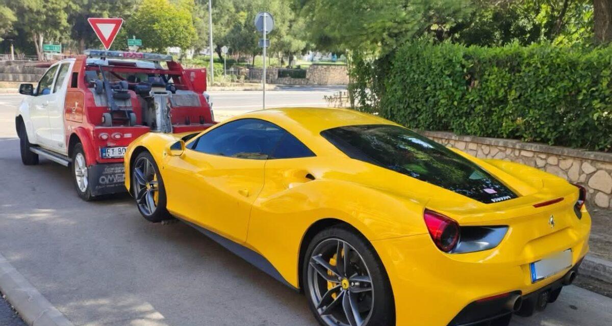 À 72 ans, il fonce à 157 km/h au lieu de 30 : les forces de l'ordre le stoppent net et son permis saute instantanément !