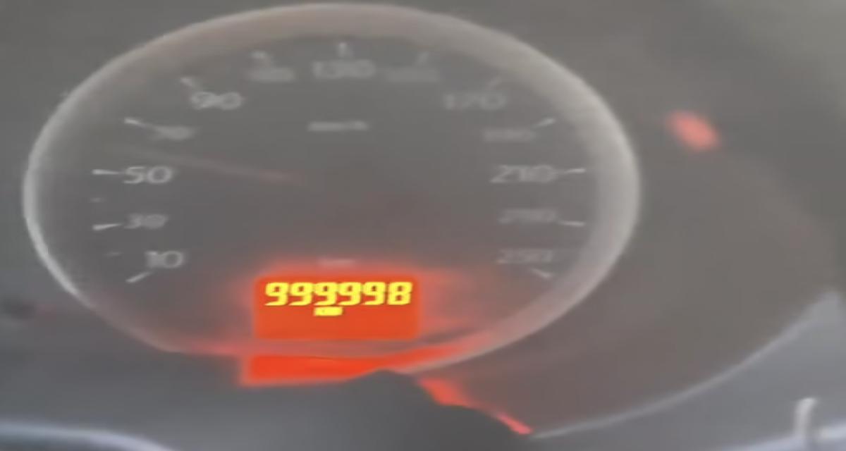 1 million de kilomètres au compteur : une Renault Symbol passe la barre symbolique en direct