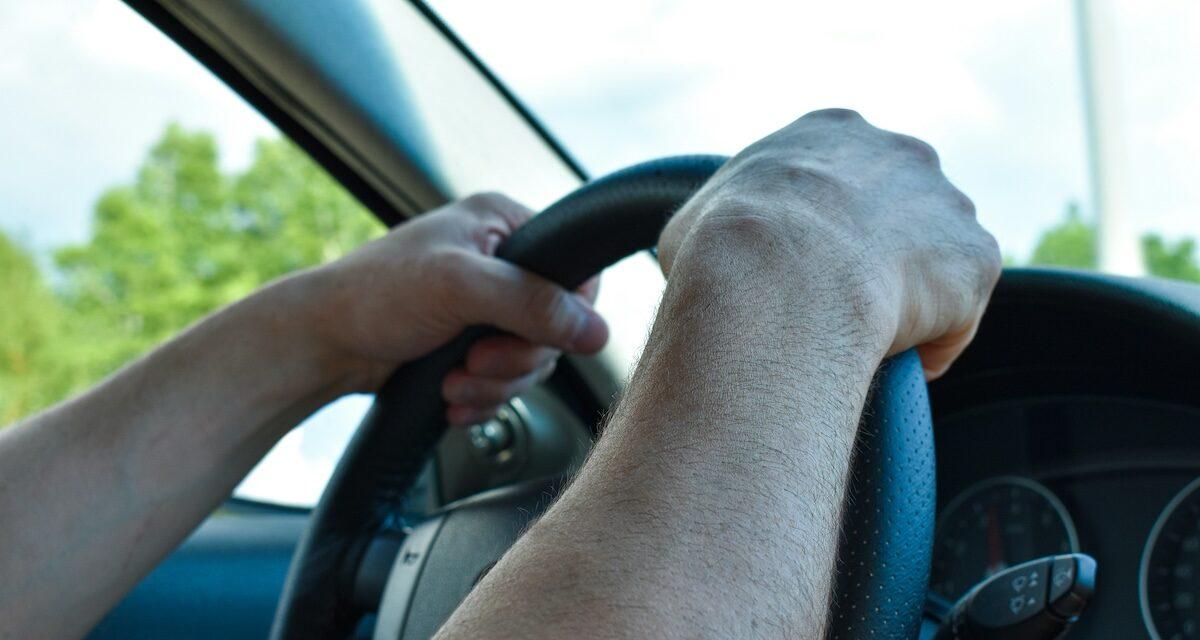 Il confond le volant d'une citadine avec un camion réfrigéré : une cargaison ahurissante saisie
