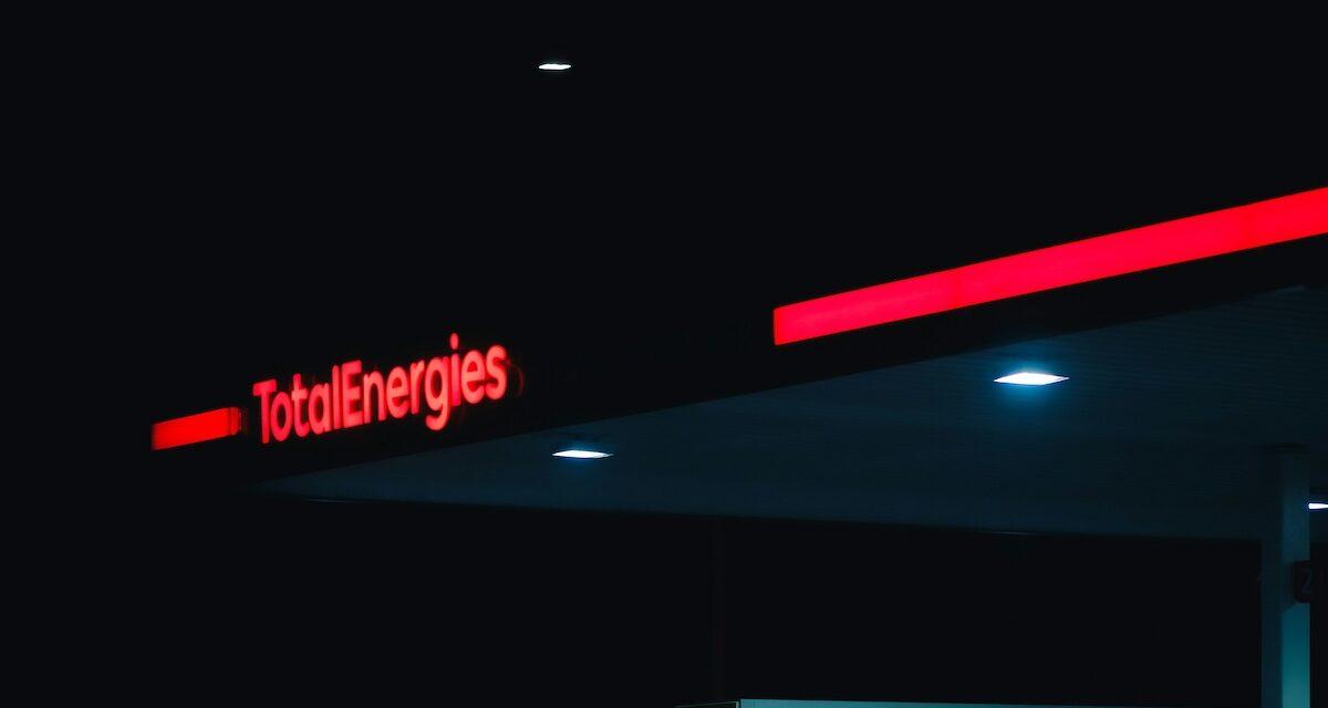 Carburant : après ses superprofits jugés « insolents », TotalEnergies fait une annonce importante aux automobilistes français