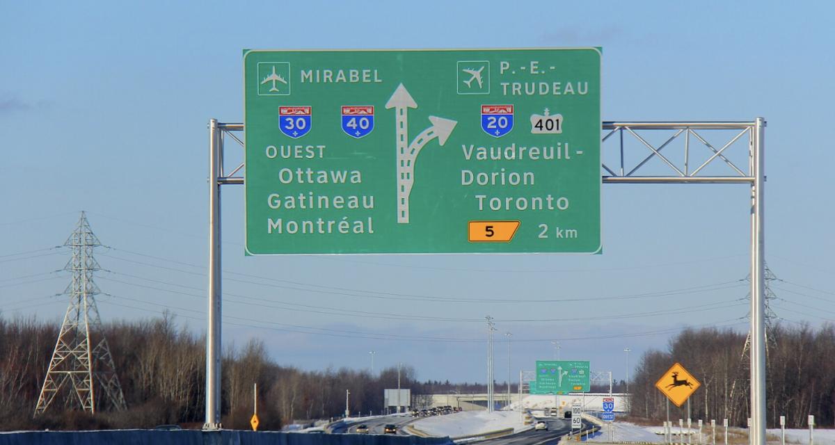 Flashé à 160 km/h dans une zone limitée à 50 : un motard avec un permis apprenti écope de plus de 2500¬ d'amende