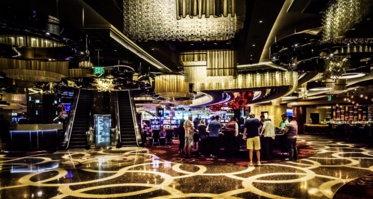 Dans ce casino, il gagne une voiture puis 19 000 ¬ en moins d'une heure