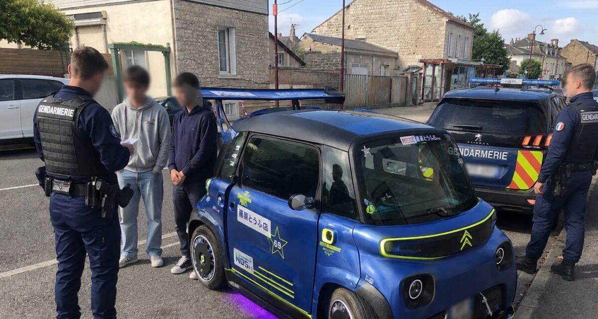 Une Citroën Ami débridée flashée à près de 100 km/h en ville avec deux ados de 14 et 15 ans à bord