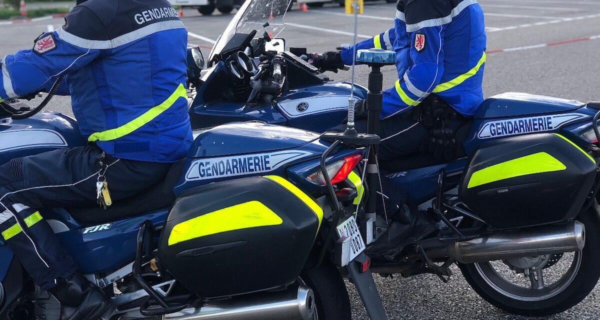 19 ans, au volant, les yeux sur TikTok : les gendarmes la surprennent et mettent immédiatement fin à son trajet