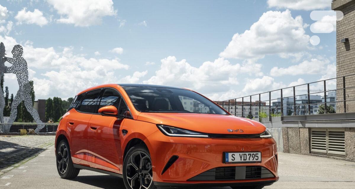 BYD Dolphin G DM-i (2026) : voici le prix canon de cette petite hybride rechargeable concurrente de la Renault Clio