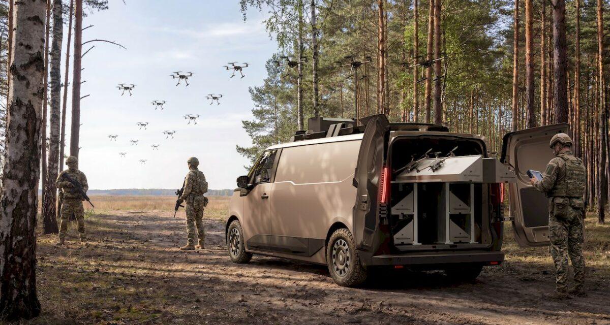 Renault et Thales dévoilent 4 Troop, un véhicule civil converti aux usages militaires