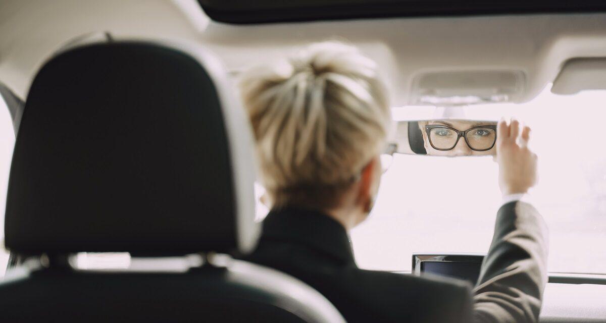 Permis de conduire : oublier ses lunettes peut vous coûter 135 ¬ et 3 points !
