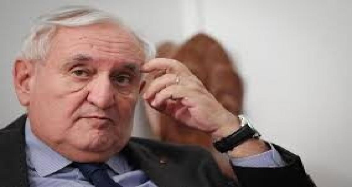 Raffarin dans une voiture officielle qui renverse un scooter : il aurait quitté les lieux sans s'inquiéter de la victime