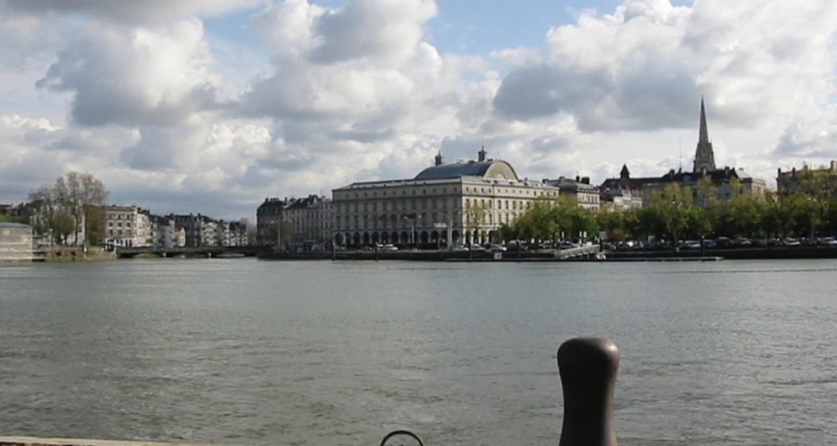Huit ans après la disparition d'un homme et sa voiture, ils sont retrouvés dans le fleuve de ce département