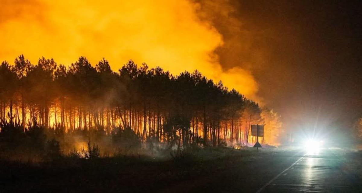 Fumées des incendies dans la Gironde : les vitesses abaissées sur autoroutes et nationales dès aujourd'hui, voici ce qui change concrètement sur la route