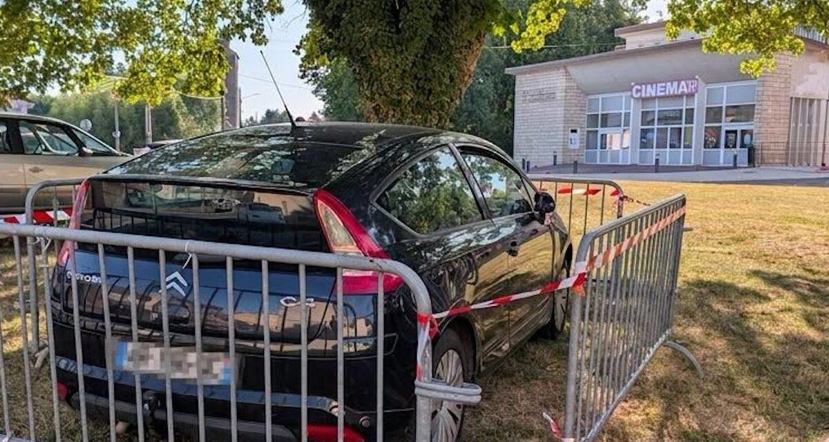 Le maire lui évite l'amende... mais sa voiture est littéralement faite prisonnière après une infraction
