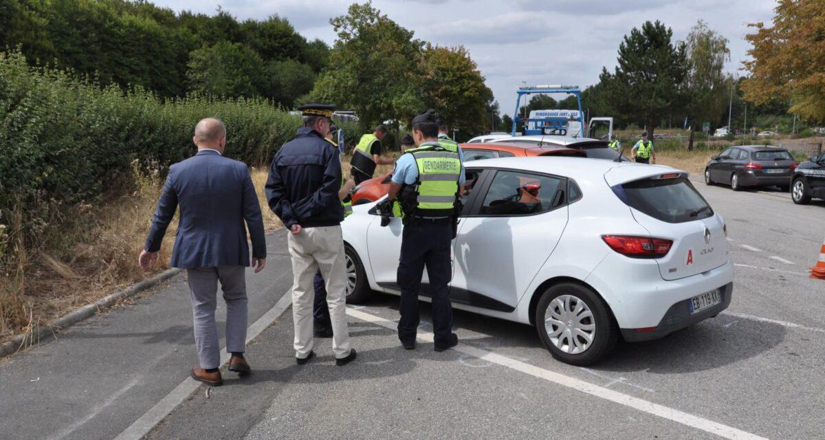 21 infractions en 2h sur l'A16 : excès de vitesse, pneus lisses, sans assurance... le bilan implacable d'un contrôle surprise de la Gendarmerie