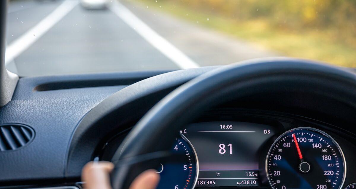 Après 14 infractions, elle perd son permis... avant de le récupérer sans même nier ses fautes : voici le détail qui a tout fait basculer