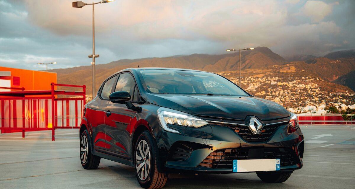 Vol de pièces auto en France : un spécialiste de la Clio 5 écroué