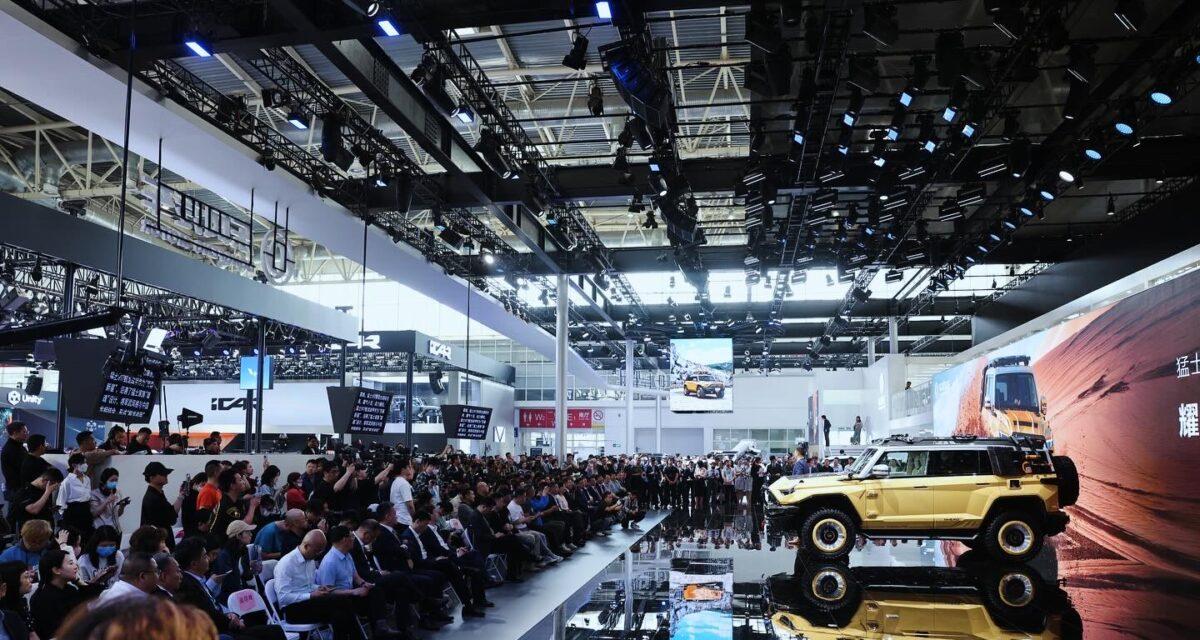 La Chine, championne de l'auto, s'effondre en silence : "c'est pire que prévu"