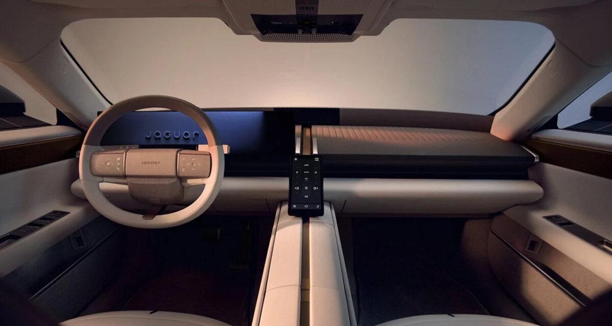Jaguar a fait table rase du passé : à l'intérieur, plus rien ne ressemble à une Jaguar