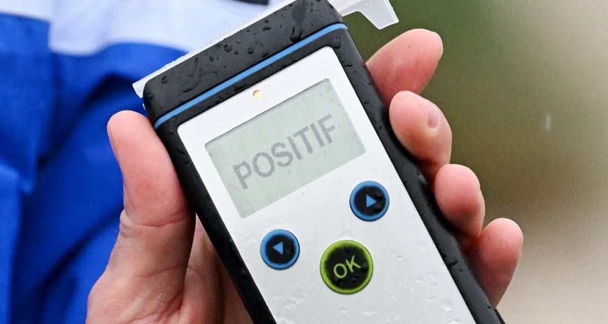 Contrôlé à plus d'1 g/l d'alcool au volant, le conducteur repart sans permis ni voiture