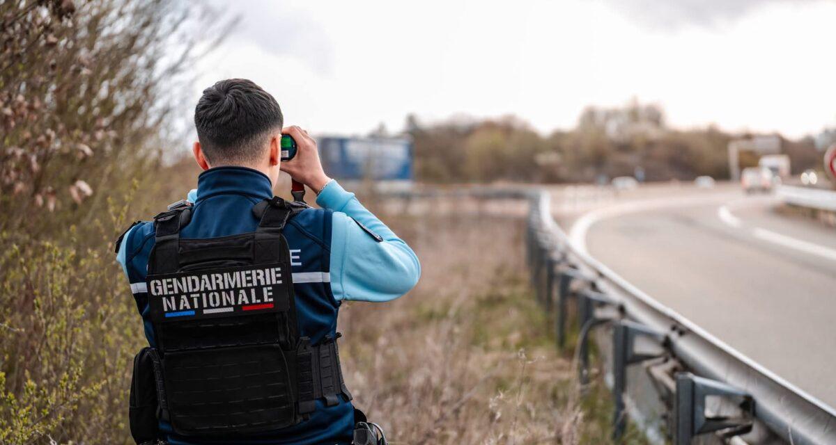 200 km/h sur l'A75 à 19 ans : son permis tout juste obtenu et sa voiture disparaissent en un seul contrôle