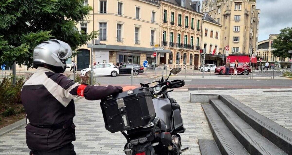 Priorité piétons : ils ont grillé le passage clouté devant les flics et le regrettent déjà... 135 ¬ et 6 points s'envolent en une seconde d'inattention