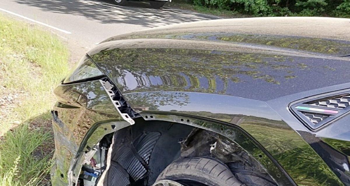 Raheem Sterling percute une barrière en Lamborghini avec 6 cartouches de gaz hilarant découvertes dans son véhicule