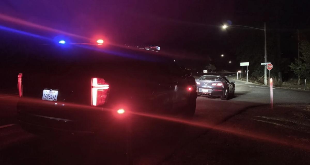 À 17 ans, il est flashé à 198 km/h au volant d'une Corvette : la police prévient immédiatement ses parents