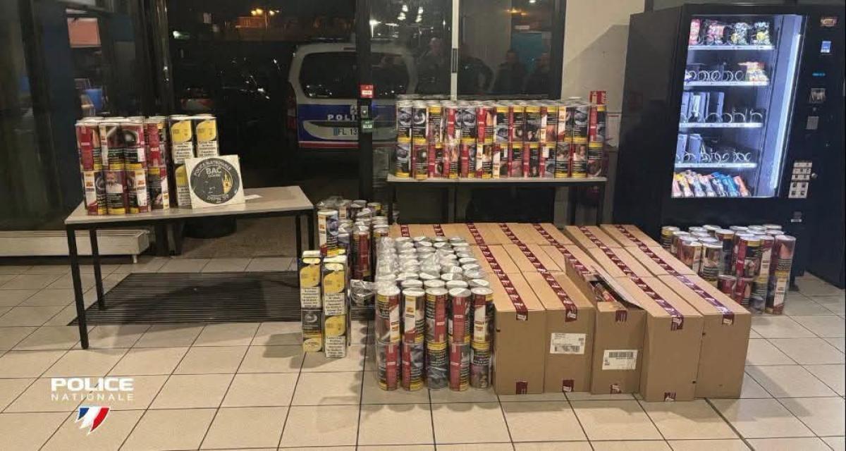 Il transporte 700 pots de tabac sans permis et avec une fausse plaque : la BAC ne l'a pas raté