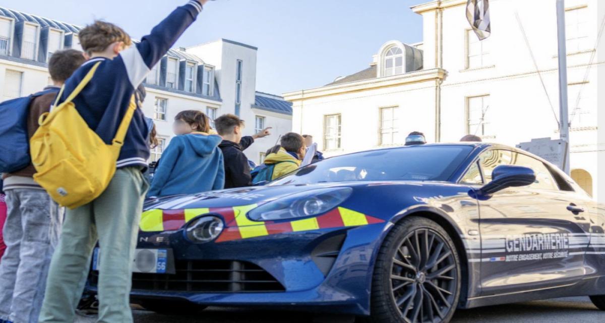 Il devait prendre un bateau pour rentrer chez lui, puis disparaît : sa voiture retrouvée
